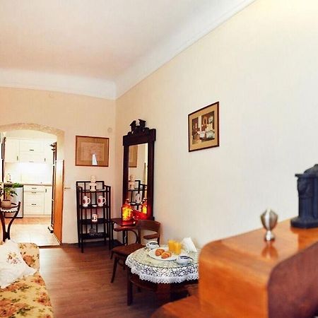 Апартаменти В Центрі Львова -Вірменська Площа Ринок Lviv Dış mekan fotoğraf
